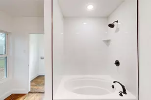 1425 W Walnut St, Garland, TX 75042 - Photo 18