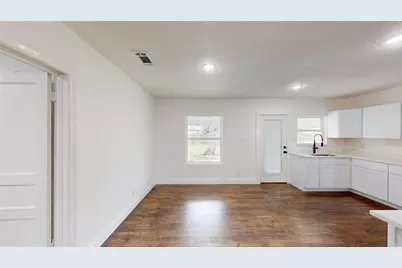 1425 W Walnut Street, Garland, TX 75042 - Photo 8