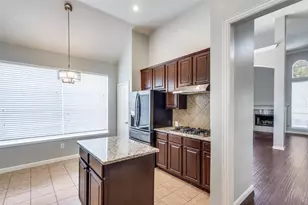 3117 Irvine Dr, Carrollton, TX 75007 - Photo 6