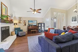 2612 Harbinger Ln, Dallas, TX 75287 - Photo 4