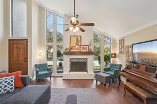 2612 Harbinger Ln, Dallas, TX 75287 - Photo 2