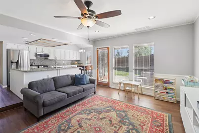 2612 Harbinger Lane, Dallas, TX 75287 - Photo 14