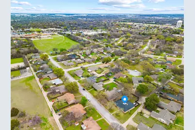 422 Brookview Drive, DeSoto, TX 75115 - Photo 4