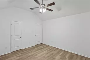 314 Rolling Meadow Dr, Wilmer, TX 75172 - Photo 12