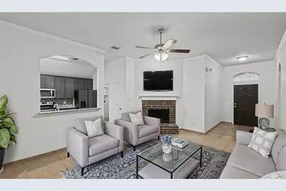 314 Rolling Meadow Drive, Wilmer, TX 75172 - Photo 2