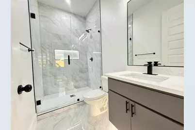 3322 Springview Avenue, Dallas, TX 75216 - Photo 6