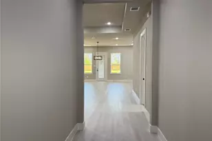 3322 Springview Ave, Dallas, TX 75216 - Photo 2