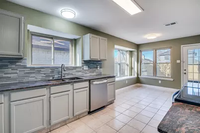 1229 Old Barn Lane, Mesquite, TX 75149 - Photo 6