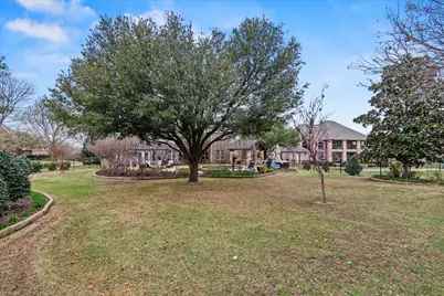 2200 Roadrunner Drive, Flower Mound, TX 75022 - Photo 36