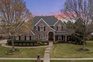 2200 Roadrunner Dr, Flower Mound, TX 75022 - Photo 1