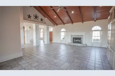 1041 Clarence Road, Temple, TX 76501 - Photo 12