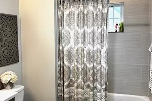 807 N Van Buren Ave, Dallas, TX 75208 - Photo 16