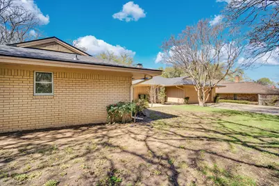 1105 Greenbriar Lane, Arlington, TX 76013 - Photo 32