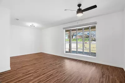 8013 Carrick Street, Benbrook, TX 76116 - Photo 10