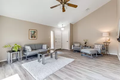 9547 Highland View Drive, Dallas, TX 75238 - Photo 8