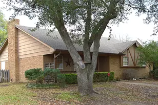 1012 Meridith Dr, Terrell, TX 75160 - Photo 2