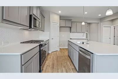 133 Hugo Court, Rhome, TX 76078 - Photo 6