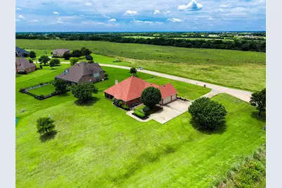 101 Island Way, Princeton, TX 75407 - Photo 26