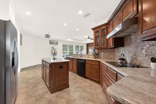 101 Island Way, Princeton, TX 75407 - Photo 8
