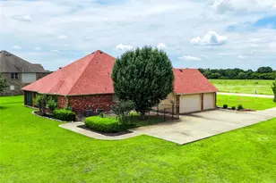 101 Island Way, Princeton, TX 75407 - Photo 26