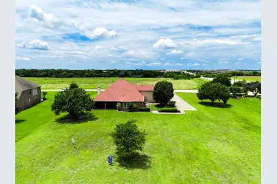 101 Island Way, Princeton, TX 75407 - Photo 28