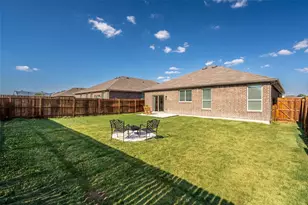 1110 Greywood Dr, Van Alstyne, TX 75495 - Photo 22