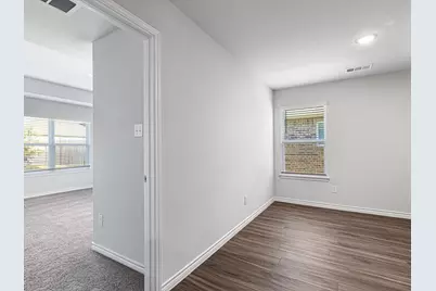 1604 Luke Street, Ennis, TX 75119 - Photo 10