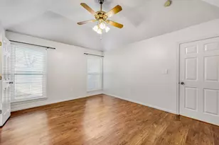 106 S 3rd Ave, Mansfield, TX 76063 - Photo 14