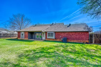 106 S 3rd Avenue, Mansfield, TX 76063 - Photo 28