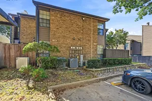 333 Melrose Dr, Richardson, TX 75080 - Photo 2