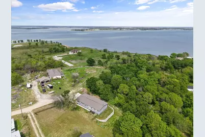 136 SE County Road 3048, Corsicana, TX 75109 - Photo 2