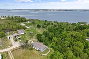 136 SE County Rd 3048, Corsicana, TX 75109 - Photo 2