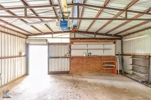 1402 Herring, Merkel, TX 79536 - Photo 32