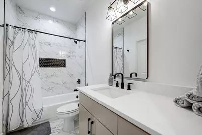 5807 Black Pine Circle, Granbury, TX 76048 - Photo 22