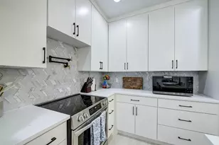 5807 Black Pine Cir, Granbury, TX 76048 - Photo 16