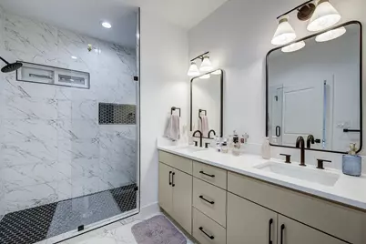 5807 Black Pine Circle, Granbury, TX 76048 - Photo 24