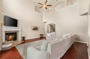 216 Orchard Park Ct, McKinney, TX 75071 - Photo 10