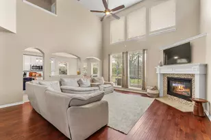 216 Orchard Park Ct, McKinney, TX 75071 - Photo 2