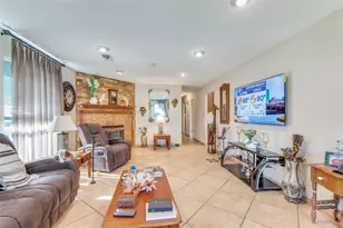 2209 Cecilia Ct, Irving, TX 75060 - Photo 6