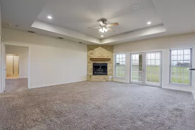 1066 West Road, Waxahachie, TX 75165 - Photo 8