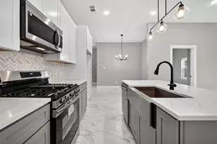 2366 Usman Dr, Irving, TX 75062 - Photo 12