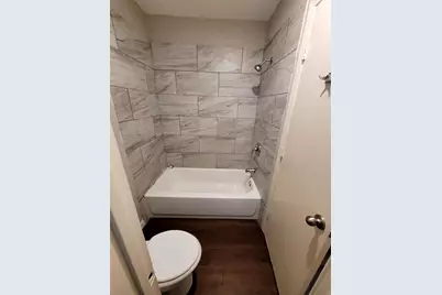 1124 N Center Street, Arlington, TX 76011 - Photo 6