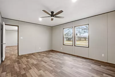 4600 Thompson Avenue, Grandview, TX 76050 - Photo 14