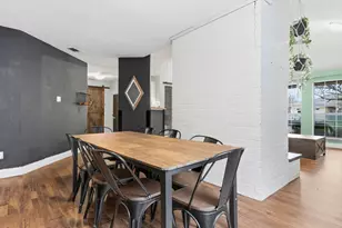 227 Valley Spring Dr, Arlington, TX 76018 - Photo 6