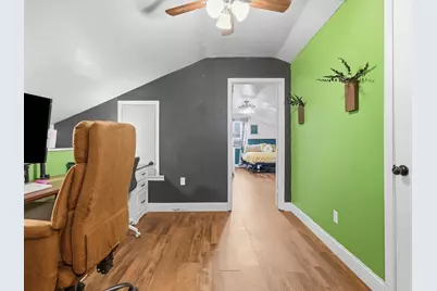 227 Valley Spring Drive, Arlington, TX 76018 - Photo 22