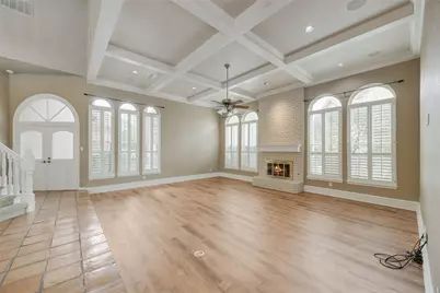 1201 Findlay Drive, Arlington, TX 76012 - Photo 6