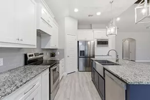 972 Sam St, Springtown, TX 76082 - Photo 8