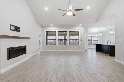 972 Sam Street, Springtown, TX 76082 - Photo 4