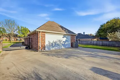 601 April Sound, McKinney, TX 75071 - Photo 18
