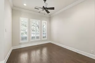 601 April Sound, McKinney, TX 75071 - Photo 4